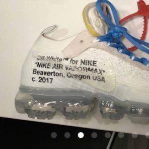 Meet your Posher, Mia